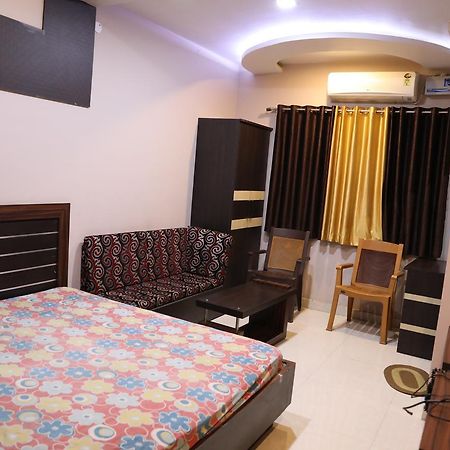 Hotel Kunal Dhanbād Kültér fotó