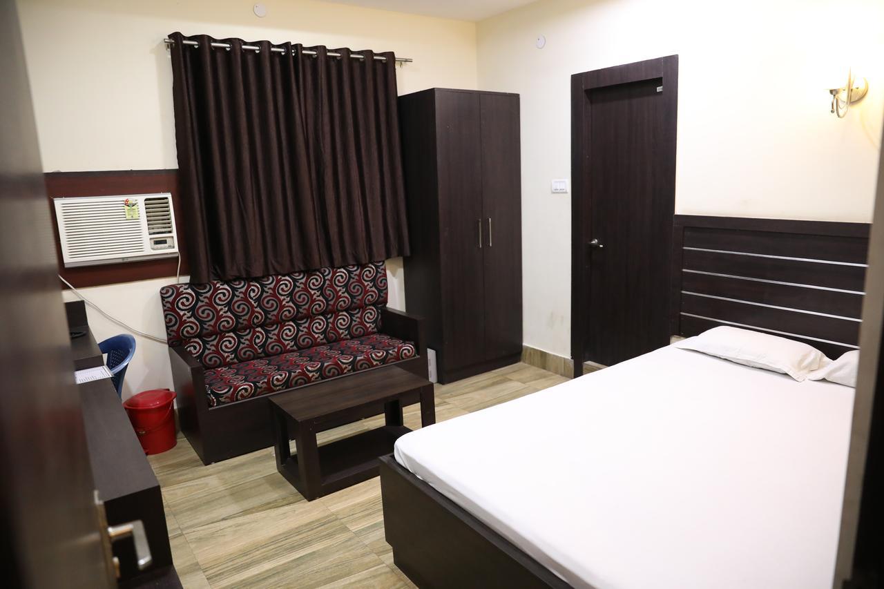 Hotel Kunal Dhanbād Kültér fotó